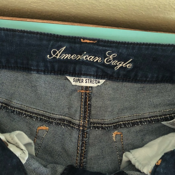 American Eagle Super Strech Jean Short - Picture 3 of 3